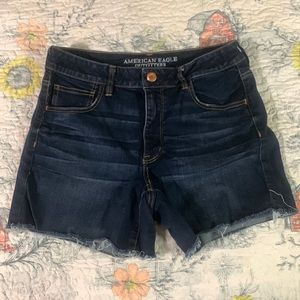 American Eagle Hi Rise Shorties